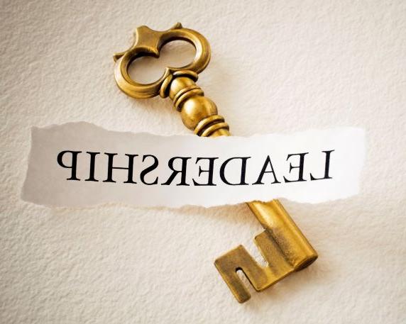 word leadership on top of a key